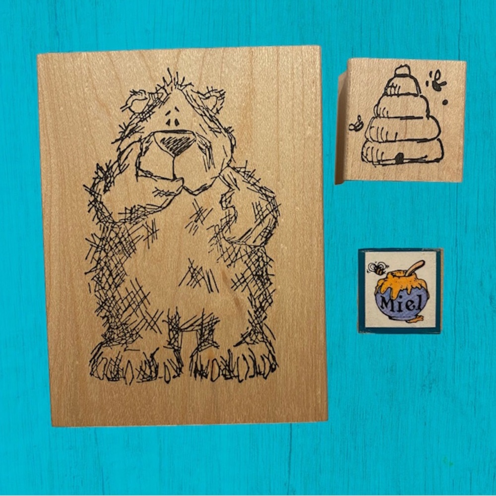 « Bear and Honey » Wood Mounted Rubber Stamp Set